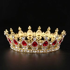 Beautiful Crown Cake Topper